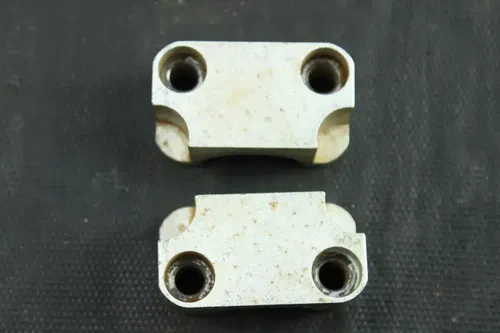 2005 Yamaha WR250F 1 1/8 Handlebar Rising Mounts  B4314