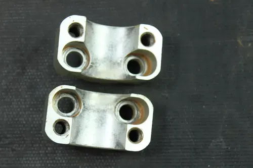 2005 Yamaha WR250F 1 1/8 Handlebar Rising Mounts  B4314