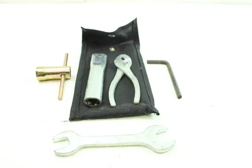 12 Kawasaki Ninja 250r Tool Bag B4280