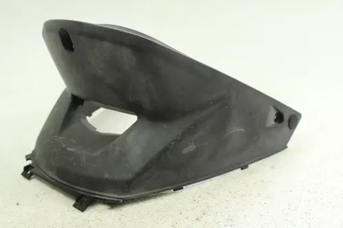 2009 Yamaha Zuma 125 OEM Rear/Taillight Fairing  B4431