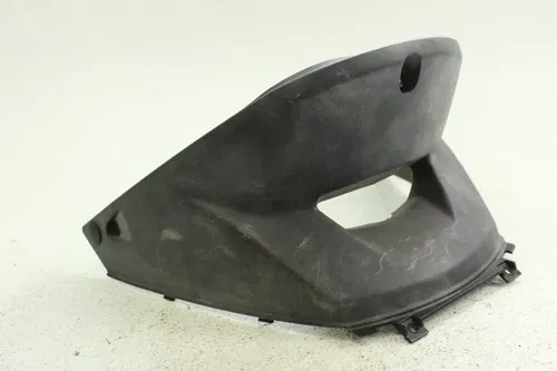 2009 Yamaha Zuma 125 OEM Rear/Taillight Fairing  B4431