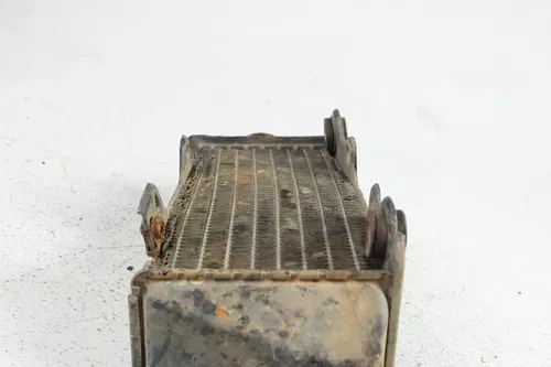 1986 honda Cr250r OEM Right Radiator  B4379