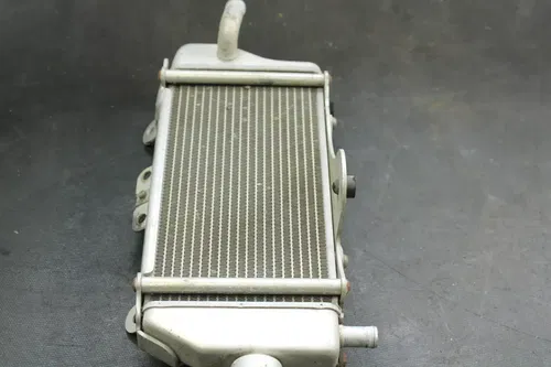2008 Yamaha Yz450f GYTR Braced OEM Right Radiator  B4426
