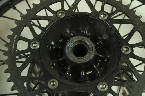 2005 Suzuki Rmz250 Complete 19x1.85 OEM Rear Wheel  B4479