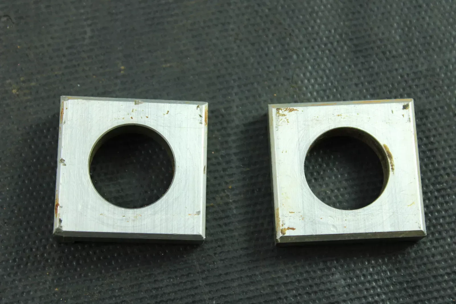 2005 Yamaha WR250F Axle Blocks  B4314