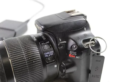 Canon EOS Rebel SL1 Digital SLR Camera  Digital SLR Camera Black (w/ 18-55m
