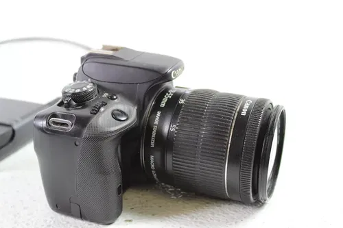 Canon EOS Rebel SL1 Digital SLR Camera  Digital SLR Camera Black (w/ 18-55m