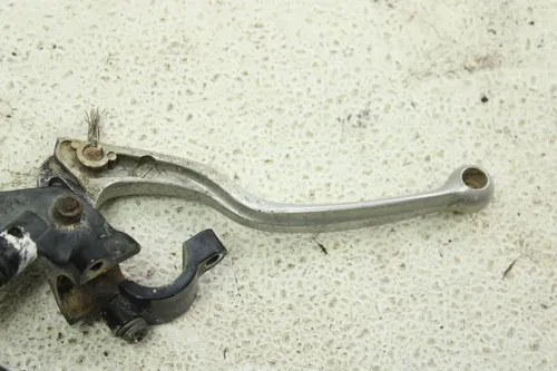 2004 Yamaha Grizzly 660 OEM Clutch Perch With Lever  B4462