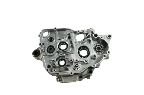 2019 YAMAHA YZ250F OEM RIGHT ENGINE MOTOR CRANKCASE CRANK CASES BLOCK B4500