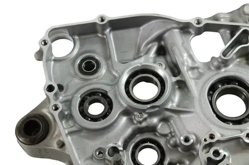 2019 YAMAHA YZ250F OEM RIGHT ENGINE MOTOR CRANKCASE CRANK CASES BLOCK B4500