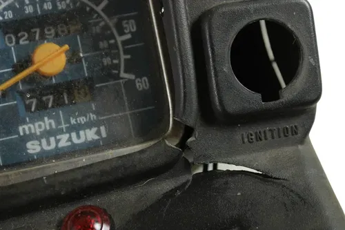 2002 SUZULI LTF300 LTF 300 KINGQUAD SPEEDOMETER SPEEDO METER GAUGE B4505