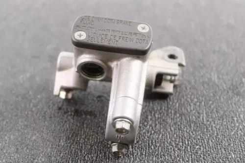 19-23 KAWASAKI KX450 OEM FRONT BRAKE MASTER CYLINDER