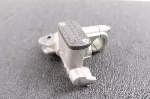 19-23 KAWASAKI KX450 OEM FRONT BRAKE MASTER CYLINDER