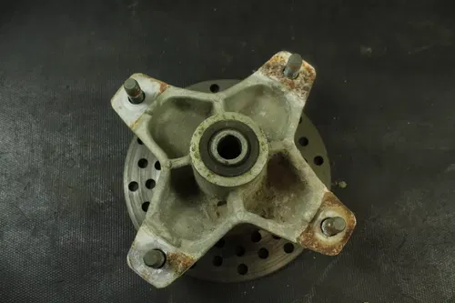 2001 Yamaha Raptor 660r OEM Front Right Or Left Hub  B4482