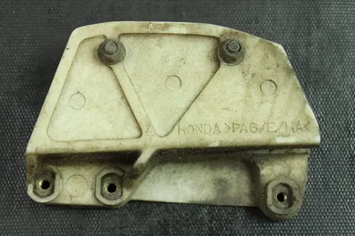 2001 Honda XR250R OEM Chain Guide  B4320