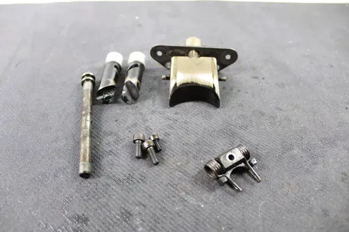 01-07 SUZUKI RM125 RM 125 CYLINDER EXHAUST POWERVALVE POWER VALVE SHAFT B4499