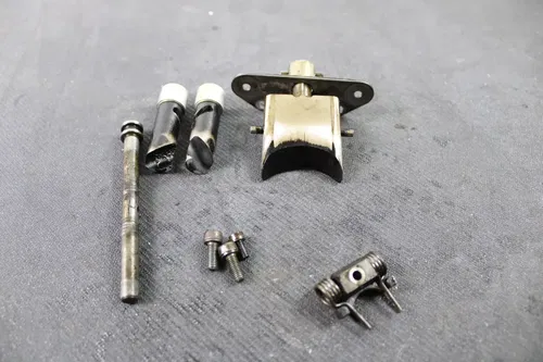 01-07 SUZUKI RM125 RM 125 CYLINDER EXHAUST POWERVALVE POWER VALVE SHAFT B4499