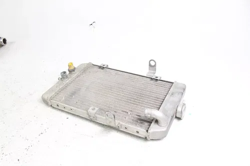 2004 Yamaha Raptor 660r Engine Radiator Motor Cooler Cooling Radiater HR6491