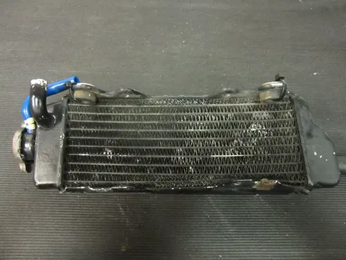 1998 Yamaha YZ400F Right Radiator, Fill Side, Fillside, Hose, 98 YZ 400 B3588