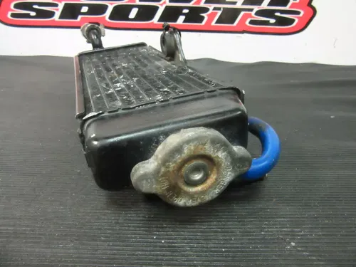 1998 Yamaha YZ400F Right Radiator, Fill Side, Fillside, Hose, 98 YZ 400 B3588