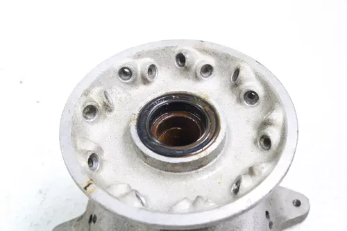 2001 Yamaha Front Wheel Rim Hub HR6423