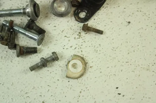 2000 Kawasaki Kx125 Misc. Bolts  B4489