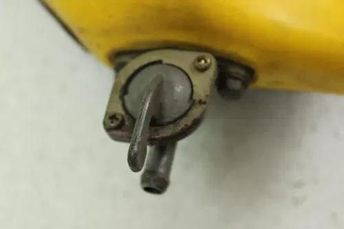 1999 Suzuki Rm125 Gas Tank  HR6125