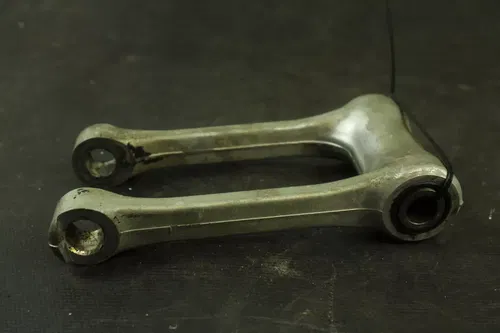 2005 Yamaha Yz125 OEM Rear Shock Linkage Connecting Arm  B4483