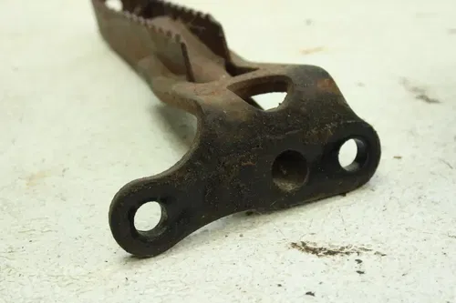 1986 Yamaha Moto 4 OEM Footpeg Set  B4466