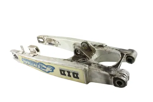 2006 SUZUKI RM250 RM 250 SWINGARM SWING ARM B4510
