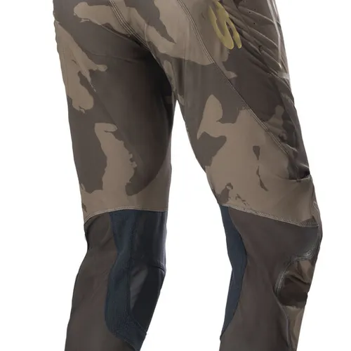 LIMITED EDITION SUPERTECH SQUAD 23 Gear Combo 