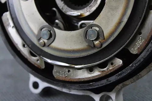 2008 YAMAHA GRIZZLY 700 OEM CENTRIFUGAL WET CLUTCH B4450