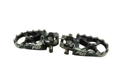 2020 HUSQVARNA FC250 BLACK FLO PEGS B4501