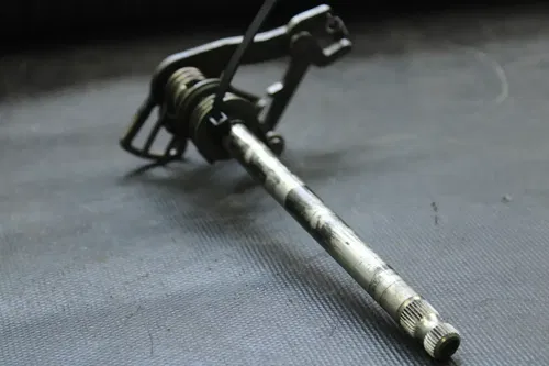 2007 Yamaha Tw200 OEM Shift Shaft  B4422