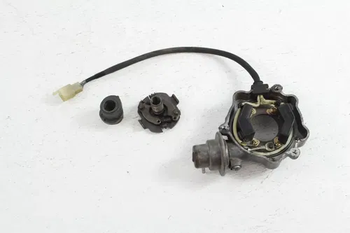 1983 Honda Goldwing 1100 Engine Motor Generator Alternator B4325