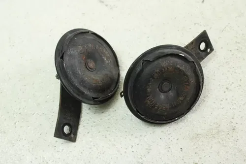 1999 Honda Goldwing 1500 OEM Horn Pair  B4408