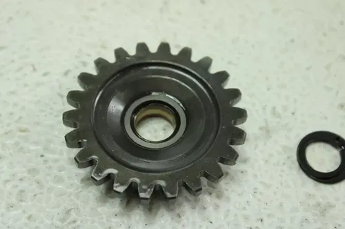 2006 Yamaha Yz250f OEM Oil Pump Idler Gear  B4435