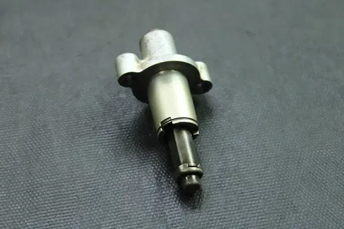 2003 Yamaha TTR225 OEM Cam Chain Adjuster  B4310