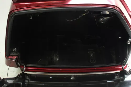 1999 Honda Goldwing 1500 OEM Complete Right Side Saddlebag  B4408
