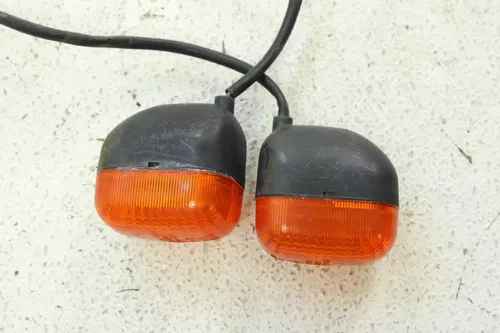 2015 Yamaha Zuma 125 OEM Front Turn Signal Pair  B4432