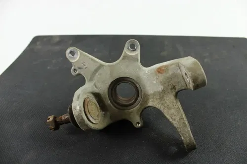 2008 YAMAHA GRIZZLY 700 OEM FRONT RIGHT STEERING KNUCKLES B4450