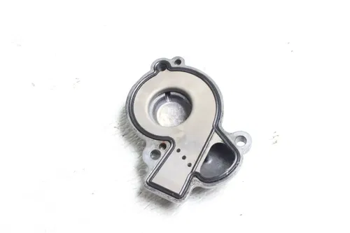 18 KTM 450 SXF ENGINE WATER PUMP HOUSING COVER B4409