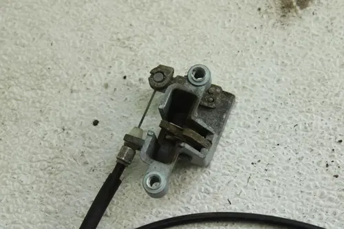 2009 Yamaha Vino 125 OEM Seat Latch Lock  B4476