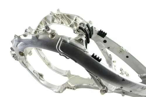 2024 YZ450 F YAMAHA FRAME CHASSIS MAIN YZ450F B4451