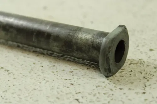 2005 Yamaha Yz125 OEM Rear Axle  B4483