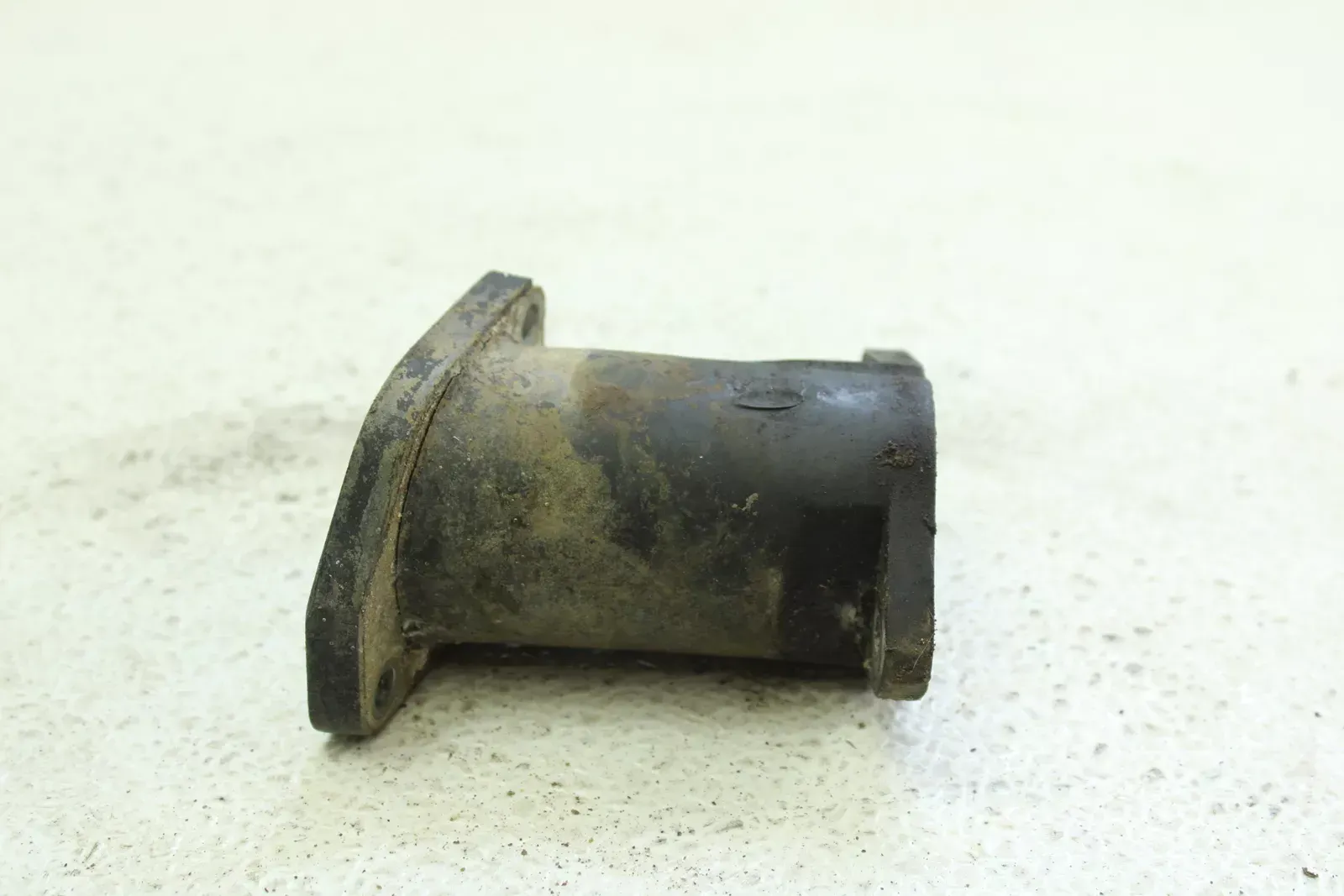 1986 Yamaha Moto 4 OEM Carb Intake Boot  B4466