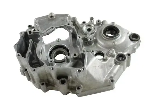 2024-25 YAMAHA YZ450F OEM LEFT ENGINE MOTOR CRANKCASE CRANK CASES BLOCK B4451