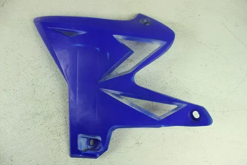 2005 Yamaha Yz125 "Re-Styled" Shrouds/Front Fender/Front Plate  B4483