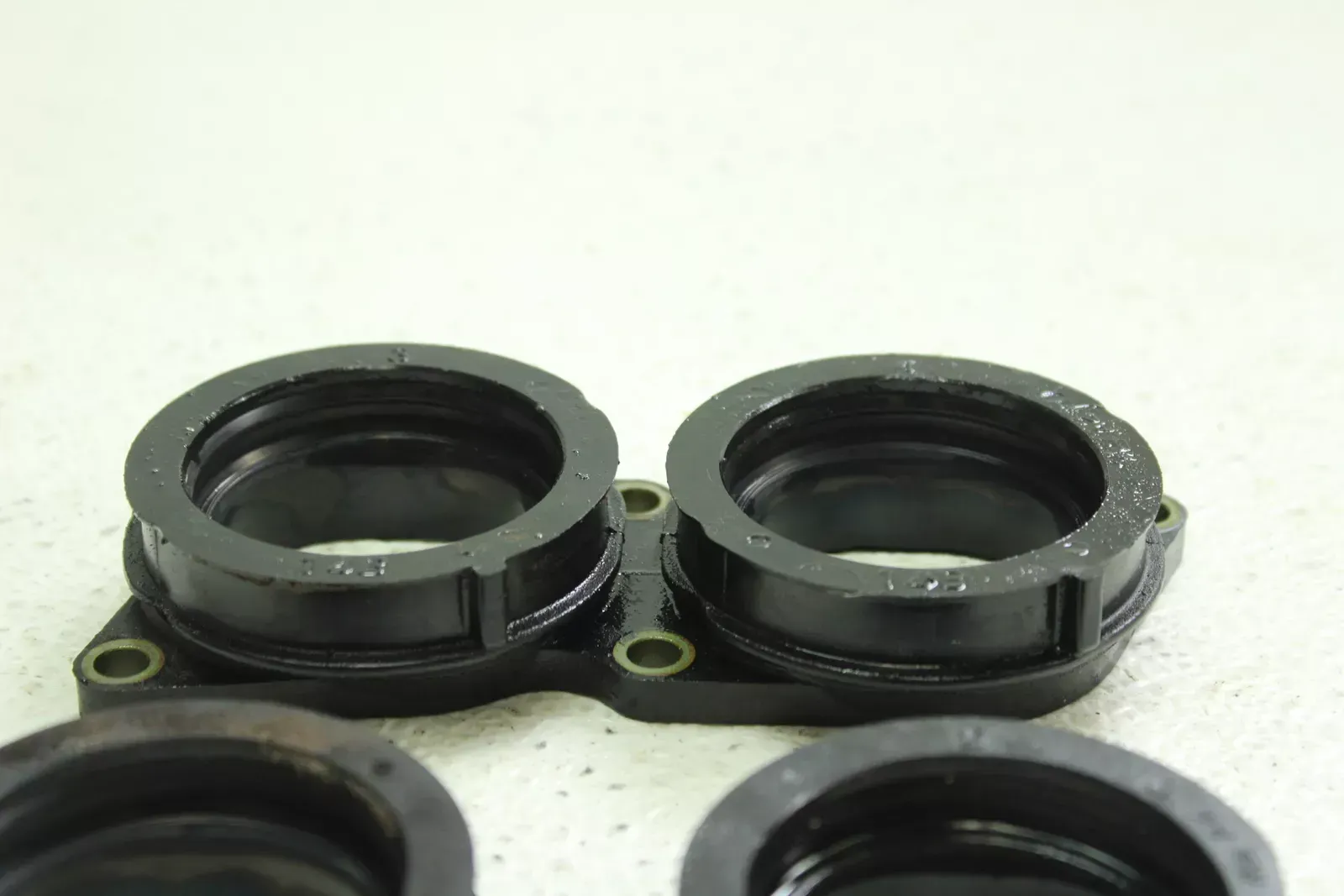 2013 Yamaha Yzf R1  Intake boots HR6489