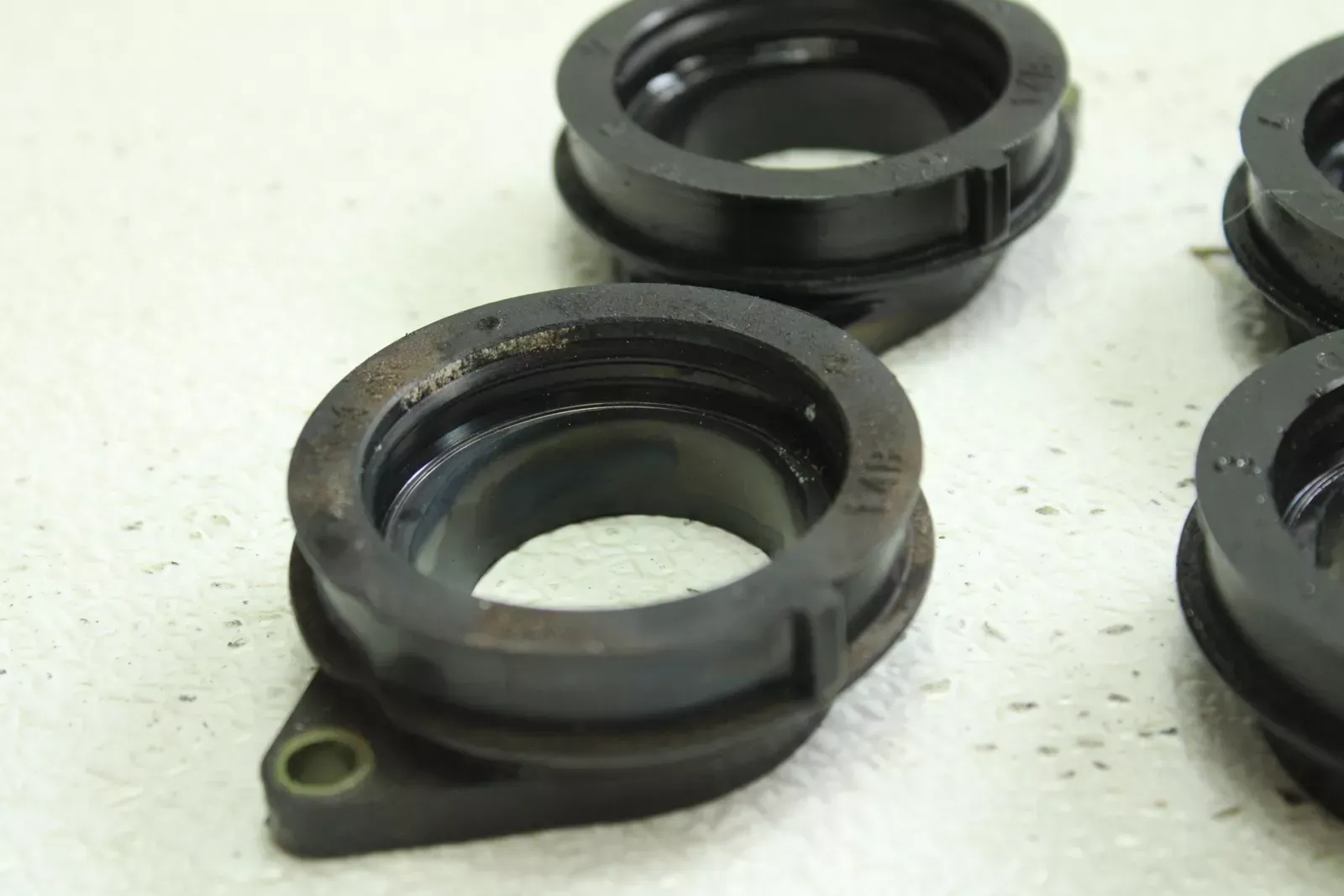 2013 Yamaha Yzf R1  Intake boots HR6489